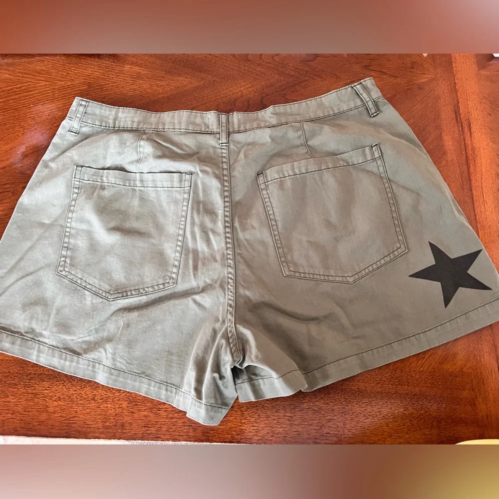 Pistola “Royal Honor” Denim Shorts Size 33 - Picture 3 of 12